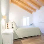 La Volpe Bed & Breakfast