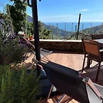 La Volpe 3* Moneglia