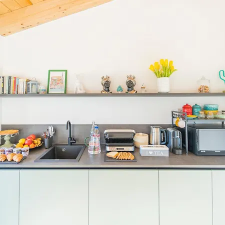 La Volpe לינה וארוחת בוקר 4*